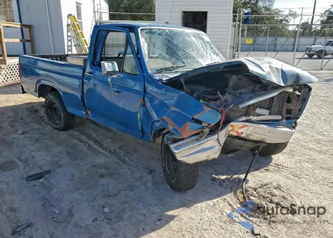 1981 Ford F100 from USA, damaged, VIN 1FTCF10EXBNB08628